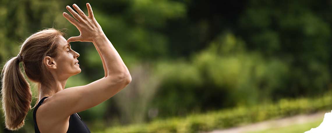 Achtsame Bewegung in ruhiger Natur