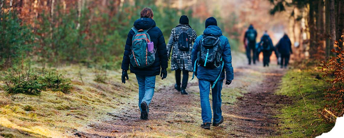Shinrin-Yoku – Waldbaden in der Natur Shinrin-Yoku beim achtsamen Waldbaden im Wald